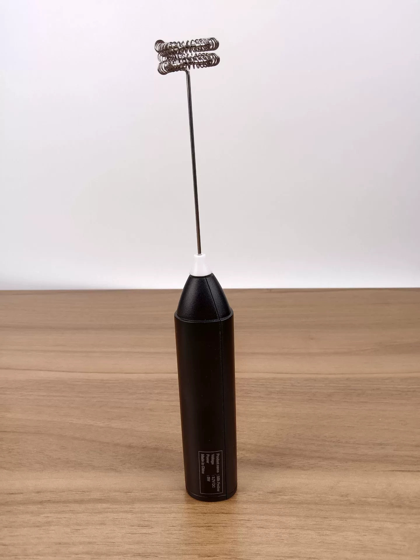 Wireless Handheld Milk Frother, Type-C Rechargeable Electric Milk Foamer, Lightweight 140g, 15 cm