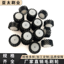 厂家供应工业毛刷轮设备清理滚筒刷圆形工业刷清洁除尘毛刷轮