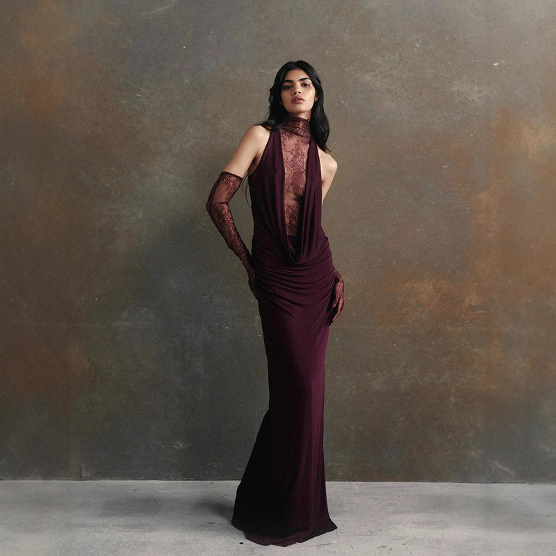 European and American style cross-border neck lace stitching dress TIKTOK explosions sexy deep V hot girl pleated evening dress