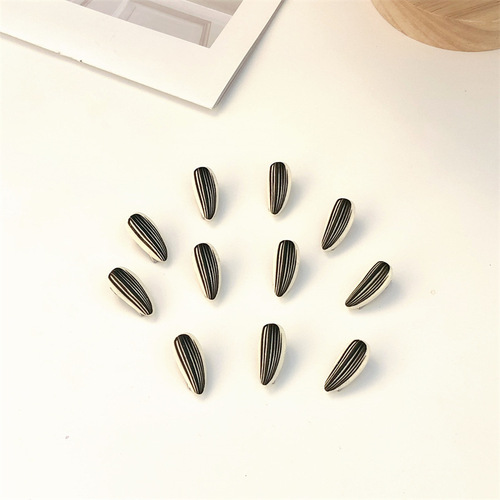 Weird clip creative simulation melon seed hairpin girl mini bangs clip female side hairpin headdress