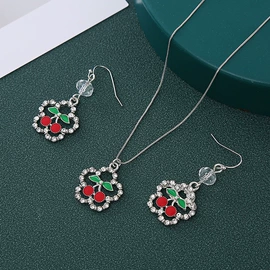 手链;项链;耳环