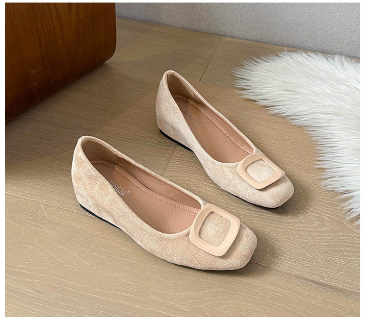 Giày bệt nữ mũi vuông khóa ngang, cổ thấp chất liệu nhung, gót xuồng 3–6 cm — Màu be, màu đen, màu đỏ chi tiết 36