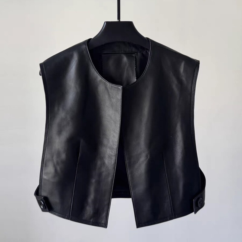 Retro Round-Neck Black Sleeveless Leather Vest for Women, New Spring and Autumn Style, Simple Short Style, Trendy Fashion Brand Women's Clothing Retro Round-Neck Black Sleeveless Leather Vest for Women, New Spring and Autumn Style, Simple Short Style, Trendy Fashion Brand Women's Clothing