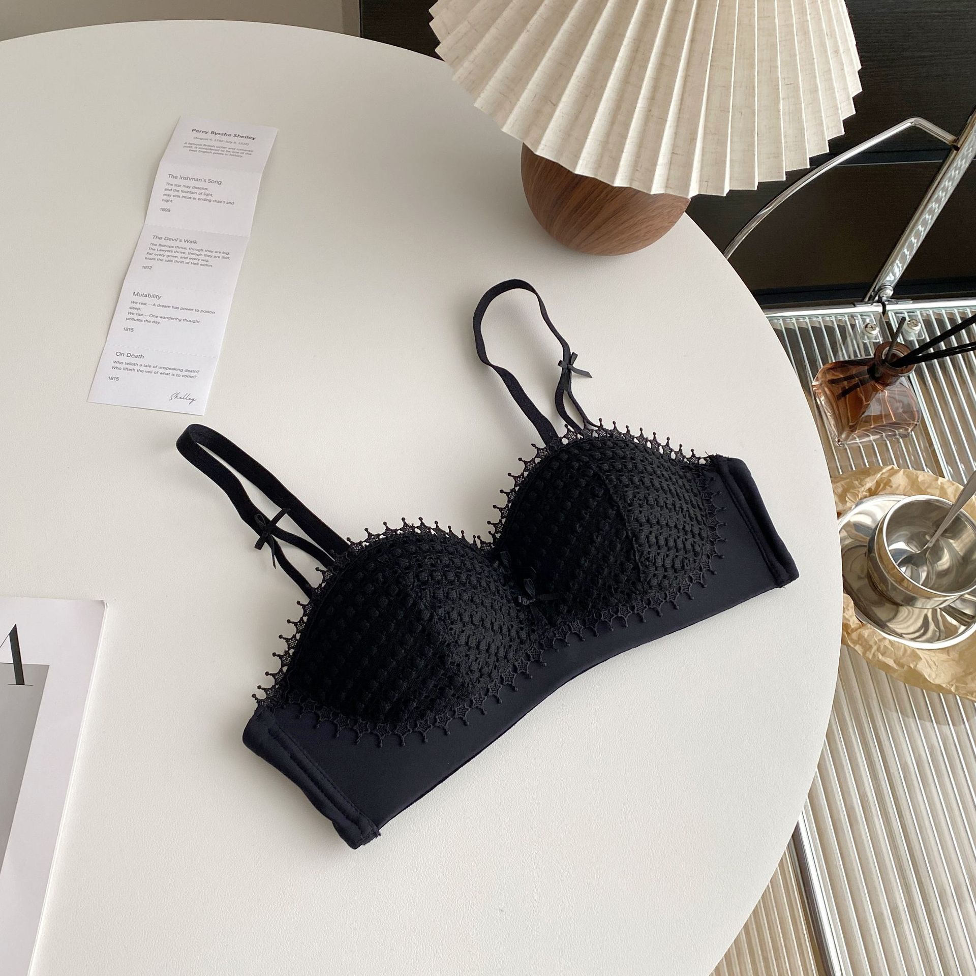 Ropa interior francesa de dos prendas sin tirantes, pecho pequeño, cuidado grande, sujetador Tovin sin anillo de acero