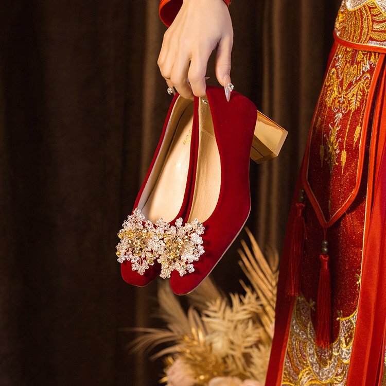 2025 New Wedding Shoes Bridal Shoes Red Stiletto Heels Summer Women's New Toast Chinese Style Xiuhe Clothing Wedding Shoes 2025 New Wedding Shoes Bridal Shoes Red Stiletto Heels Summer Women's New Toast Chinese Style Xiuhe Clothing Wedding Shoes