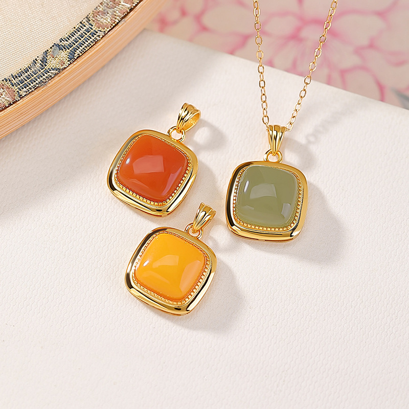 Mặt dây chuyền bạc S925 mạ vàng hình vuông đơn giản phong cách hình học — Mẫu ngọc bích trong (mặt dây chuyền đơn)