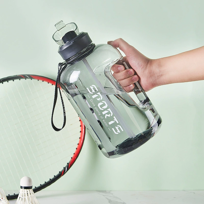 Capacious sports bottle for gym, 2600 ml
