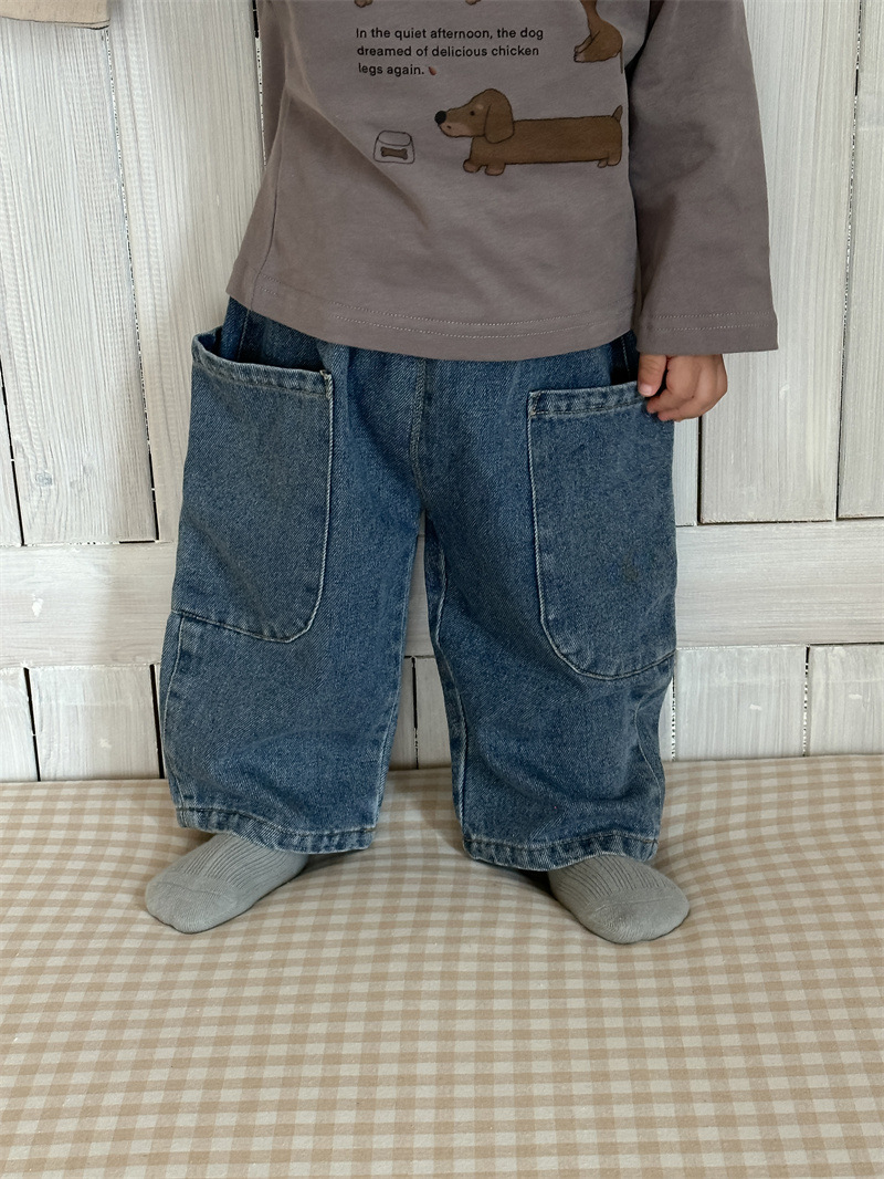 Trajes infantiles de otoño 2026 primavera y otoño nuevos productos de ropa infantil coreana de otoño chaqueta de niño jeans set