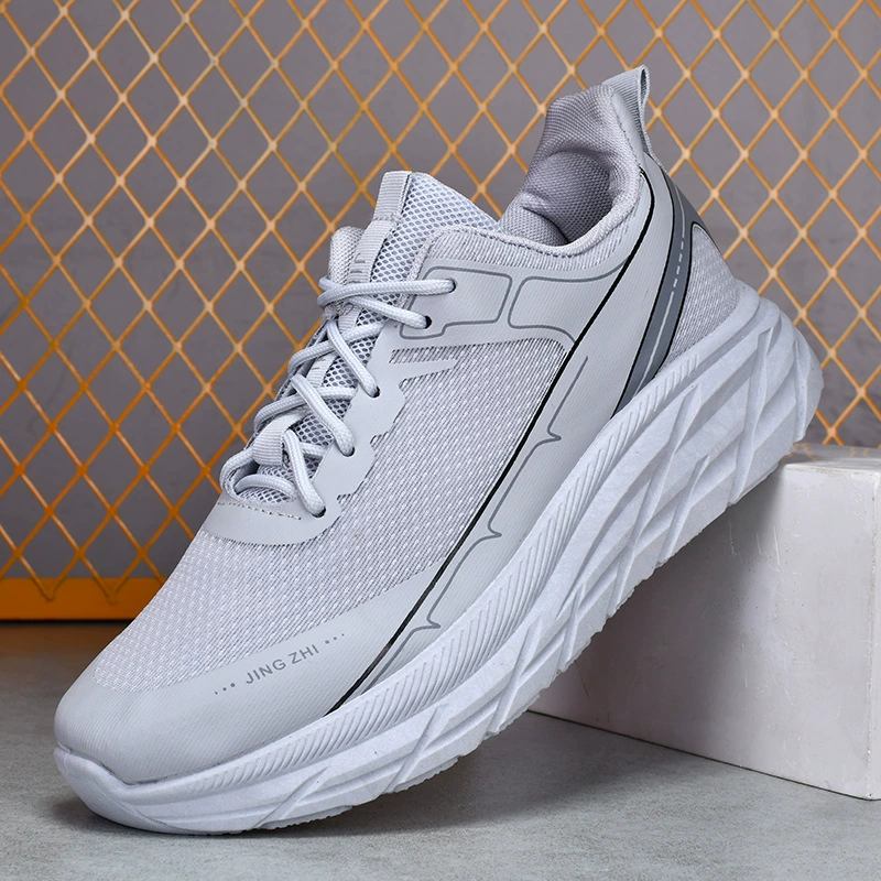 Breathable mesh sports shoes, demi‑season casual trainers, soft cushioned sole