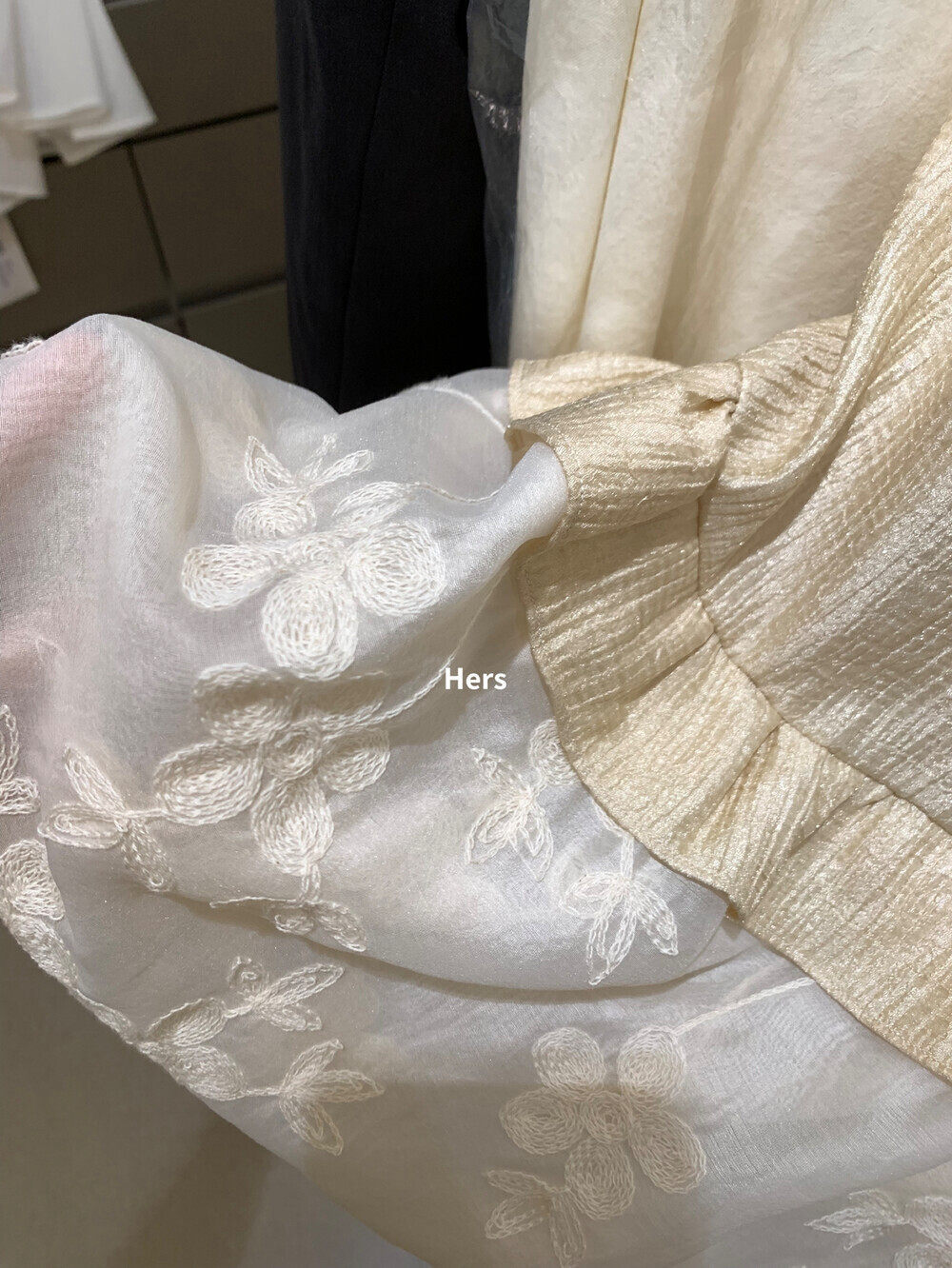 Áo hai dây nữ phong cách Bohemian thêu hoa, viền ren xếp tầng — Champagne màu, màu đen chi tiết 24
