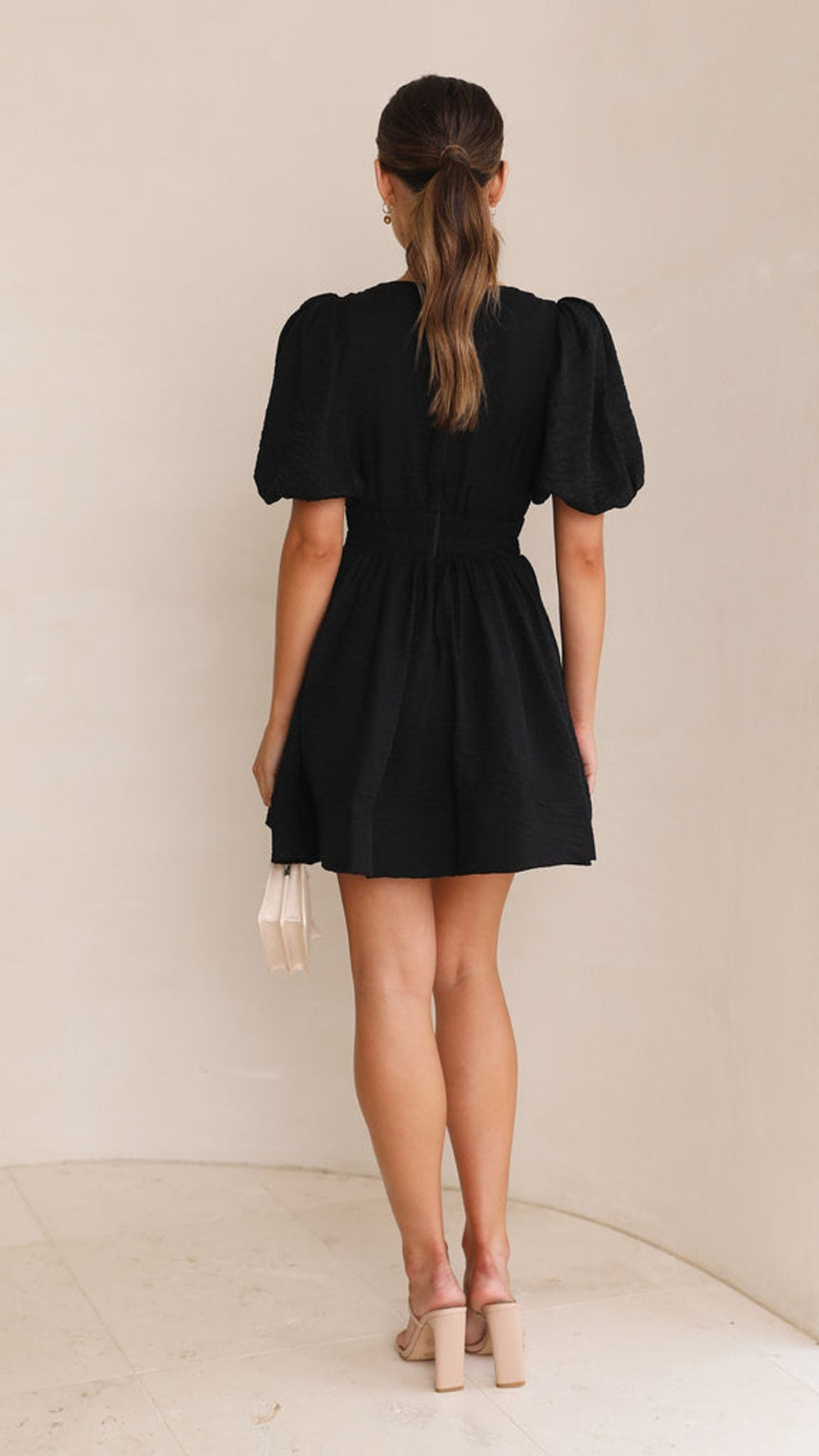420g Weight Above Knee Dress Length Type Short Sleeve Sleeve Length Regular Dress Dresses Type Bishop Sleeve Sleeve Type Polyester Fabric Type Mid Waist Waist Line Daily Occasion V Neck Neckline Regular Fit Fit Type Solid Color Pattern Summer Season Women's Gender Zipper Design Vacation Style Wholesale Women's Vacation Zipper Solid Color Daily V Neck Short Sleeve Regular Dress 11