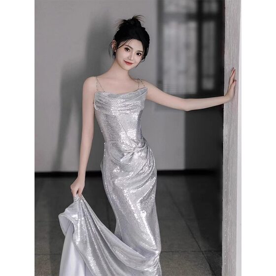 High-end Evening Dress Women's 2024 New silver High-end Sense Hosting Banquet Elegant Sling Sequin Toasting Dress Bride