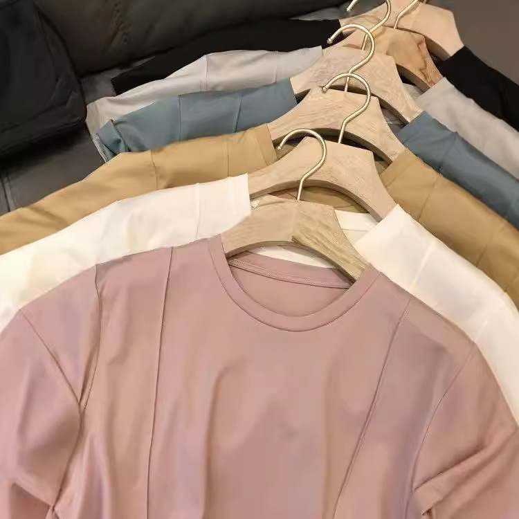 The Shopkeeper’s Own Recommendation! Delicate and Skin-friendly ~ Pima Cotton Double Slit Design Round Neck Short-sleeved T-shirt for Women in Spring and Summer