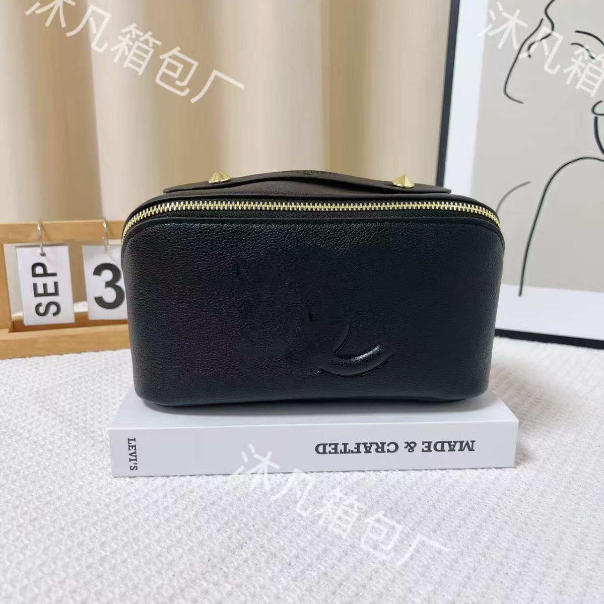 Pu Makeup Bag for Women, Large Capacity, New Niche Design, Waterproof, Convenient for Travel, Partitioned, High Aesthetic Toiletry Bag