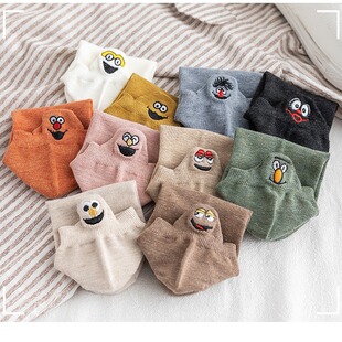 Cute Japanese low-cut socks embroidered ankle socks cartoon personality funny facial expression bag spring and summer tide socks for women