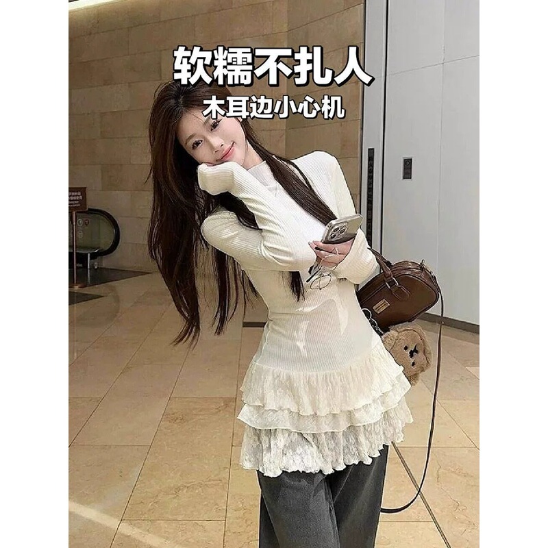 Lace multi-layered hem long-sleeve T-shirt for women, new autumn and winter layered top with half-high collar Lace multi-layered hem long-sleeve T-shirt for women, new autumn and winter layered top with half-high collar