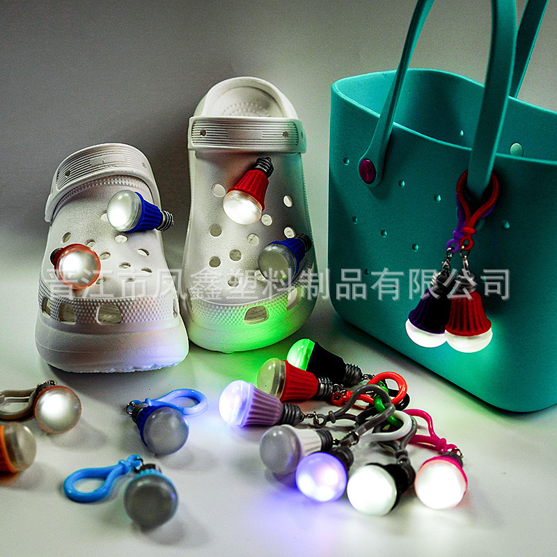 Cross-Border Small Frog Style Detachable Pvc Soft Rubber Hole Shoe Charms DIY Cute Cartoon Shoe Charms Shoe Decorations