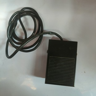 Foot Pedal Switch, Foot-Operated Pedal, 220V with Wire, Iron Shell, Factory Direct Sale, Non-Slip, Electric Insulation