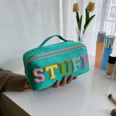 亞馬遜INS風尼龍手提植絨字母化妝包大開口大容量平鋪收納洗漱包