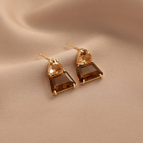 S925 silver needle Korean style exquisite earrings, simple and compact brown crystal earrings, high-end fashion accessories