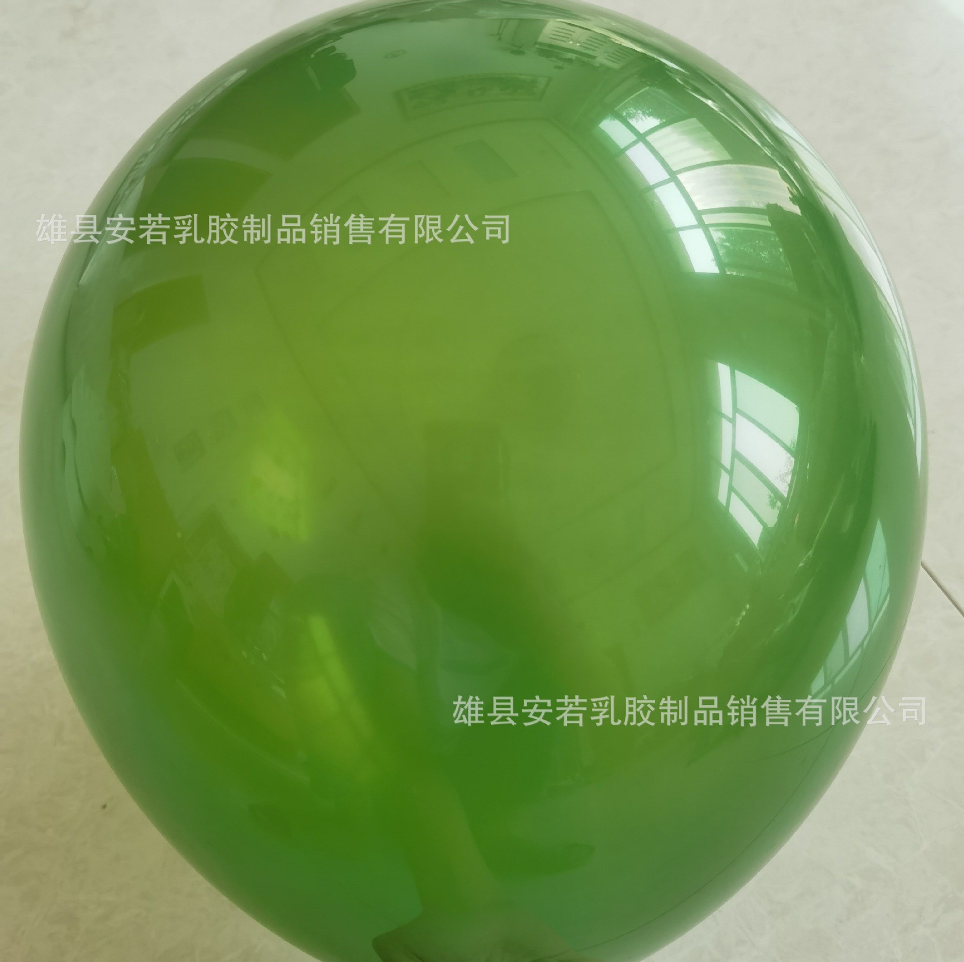 Transfronterizo globo de Navidad al por mayor de 10 pulgadas de 12 pulgadas impreso árbol de Navidad decoración fiesta decoración suministros