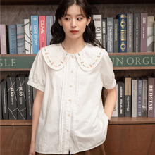 法式短袖衬衣女2024夏季新款森系甜美小花刺绣娃娃领设计白色衬衫