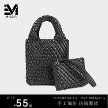 �ֹ������˻@�ӳ�����ĸ������μ�б��ˮͰŮ���羳���Q60050