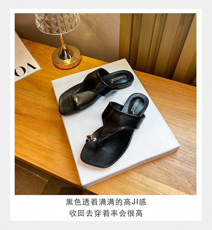 Dép sandal nữ quai ngang xỏ ngón mũi vuông đế bằng — Màu trắng, Màu vàng, Màu đen chi tiết 11