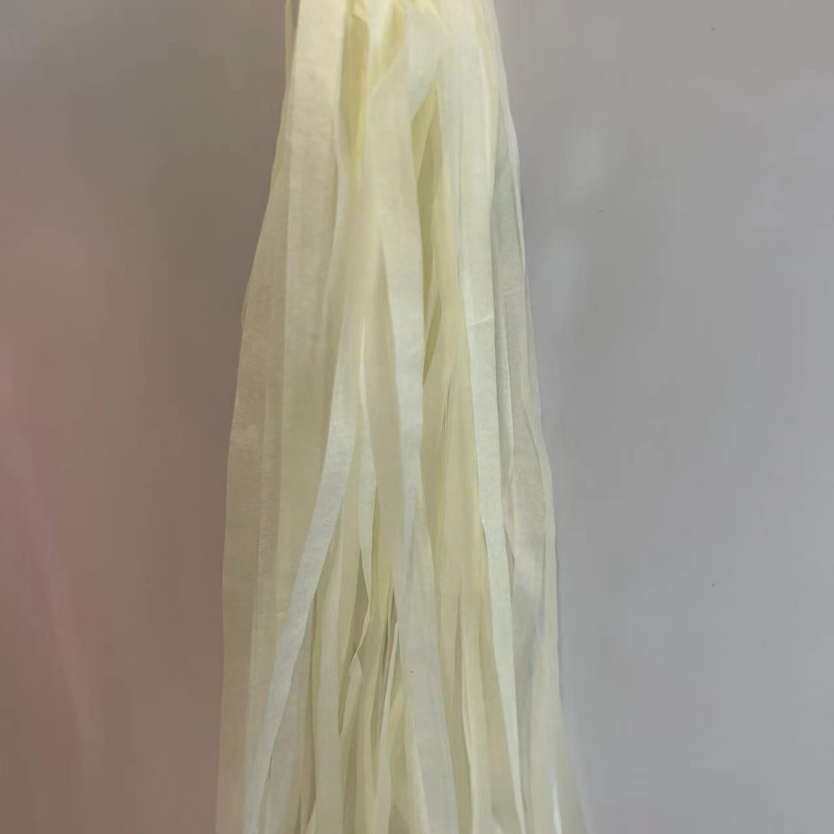 프린지 비 실크 커튼 25*35CM 화이트