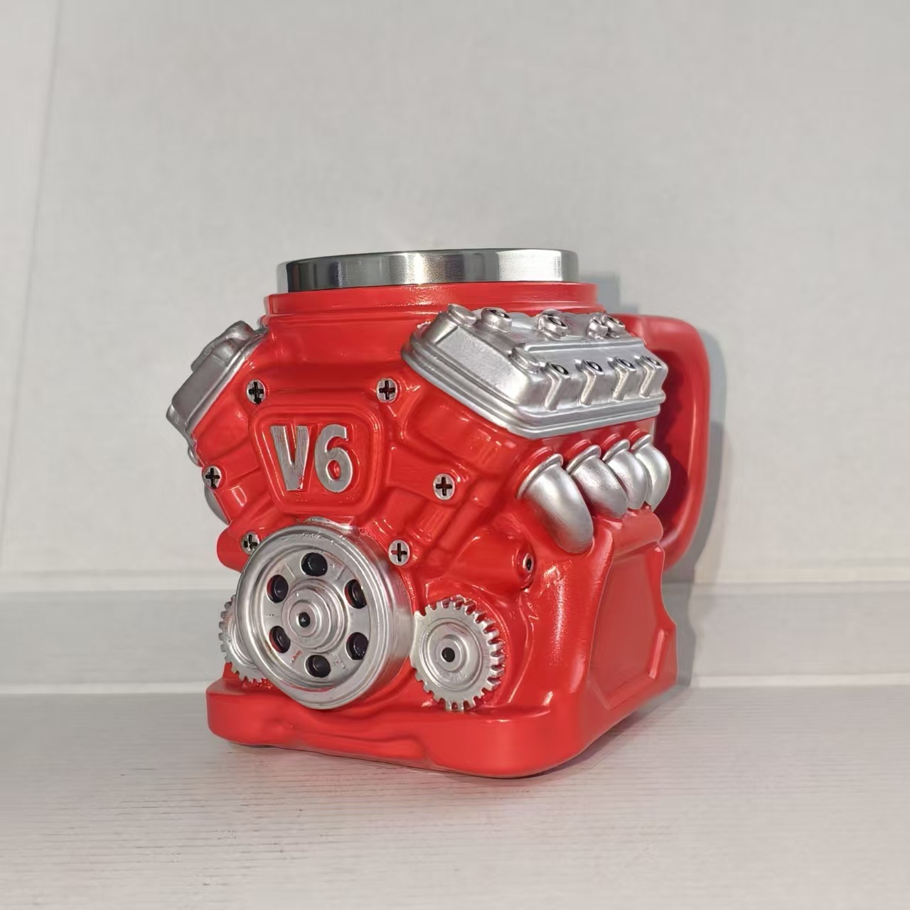 Explosiones transfronterizas V8 V6 motor de resina taza regalos de negocios de Navidad del día de San Valentín 16 * 15 * 14CM