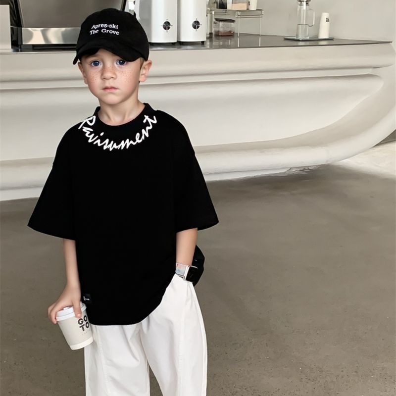 Camiseta de manga corta de cuello redondo de los niños Camiseta de manga corta de algodón de verano de los niños impresión tridimensional superior