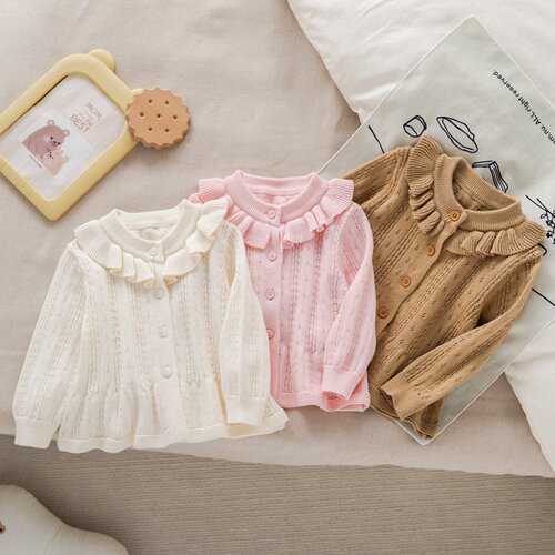 New Autumn/Winter Korean-style Three-color Girls' Knit Sweater for Infants and Babies, Warm and Versatile Top Coat, Wholesale