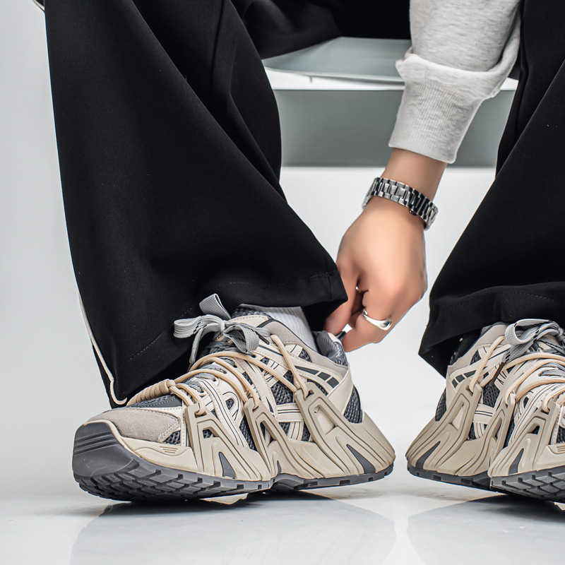 2025 nuevo estilo Four Seasons Sports Malla Casual Zapatos de hombre de suela gruesa Zapatos deportivos de estilo Harajuku para jóvenes al aire libre