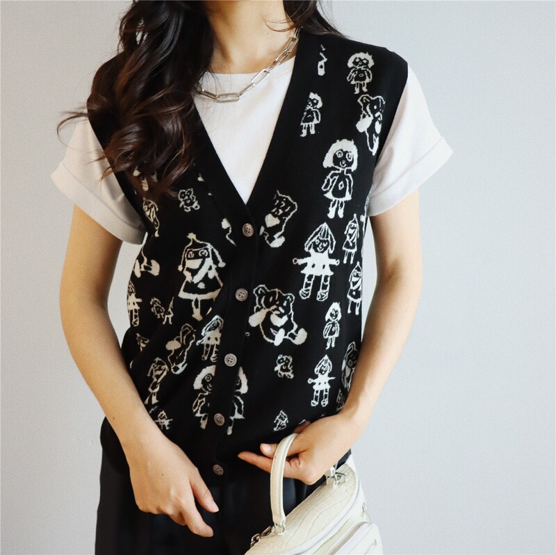 Black Cartoon Jacquard V-neck Wool Vest Women's 2021 Autumn and Winter Fashionable Knitted Cardigan