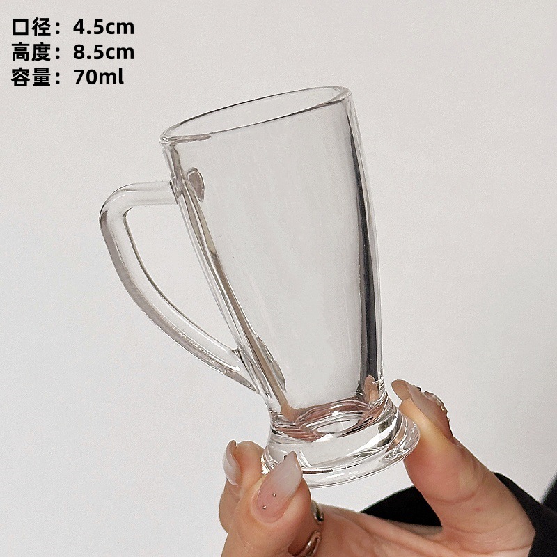 Mini tazas de vino en tazas de vidrio con mango creativo tazas de vino blanco una taza o dos tazas de una taza de menú de vidrio