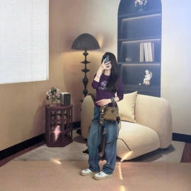 时尚休闲套装;女式T恤;女式牛仔裤