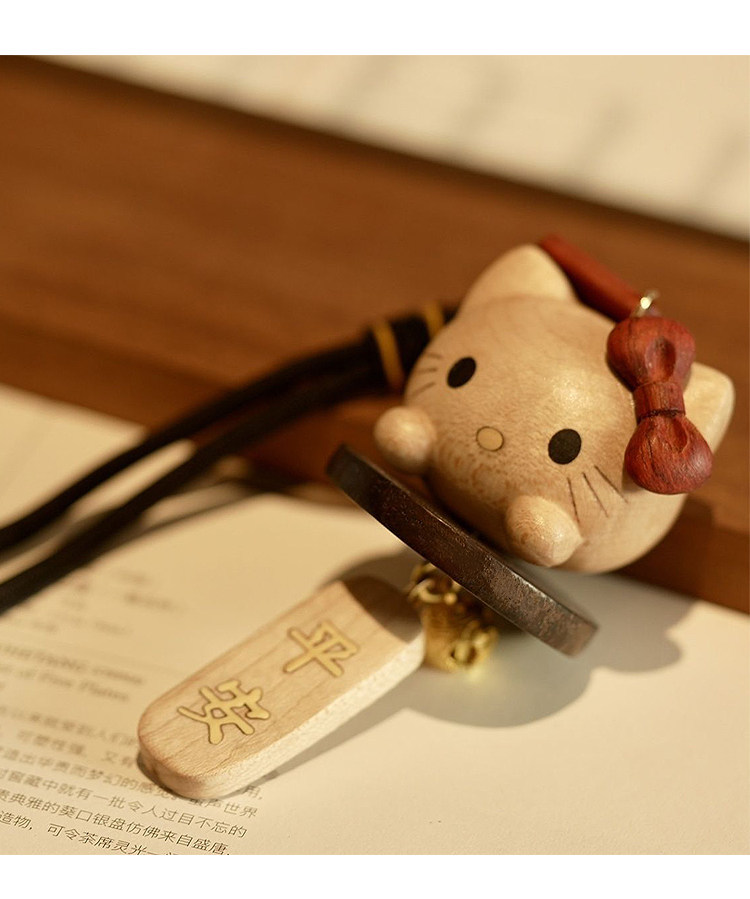 Lucky Cat Car Pendant - High-end New Model Car Rearview Mirror Ornament, Interior Accessory for Safe Entry and Exit