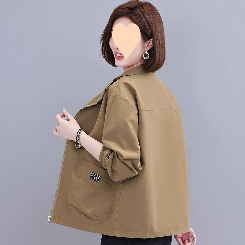 Модная демисезонная куртка с капюшоном oversize для мамы, повседневный стиль и комфорт, свободный крой
