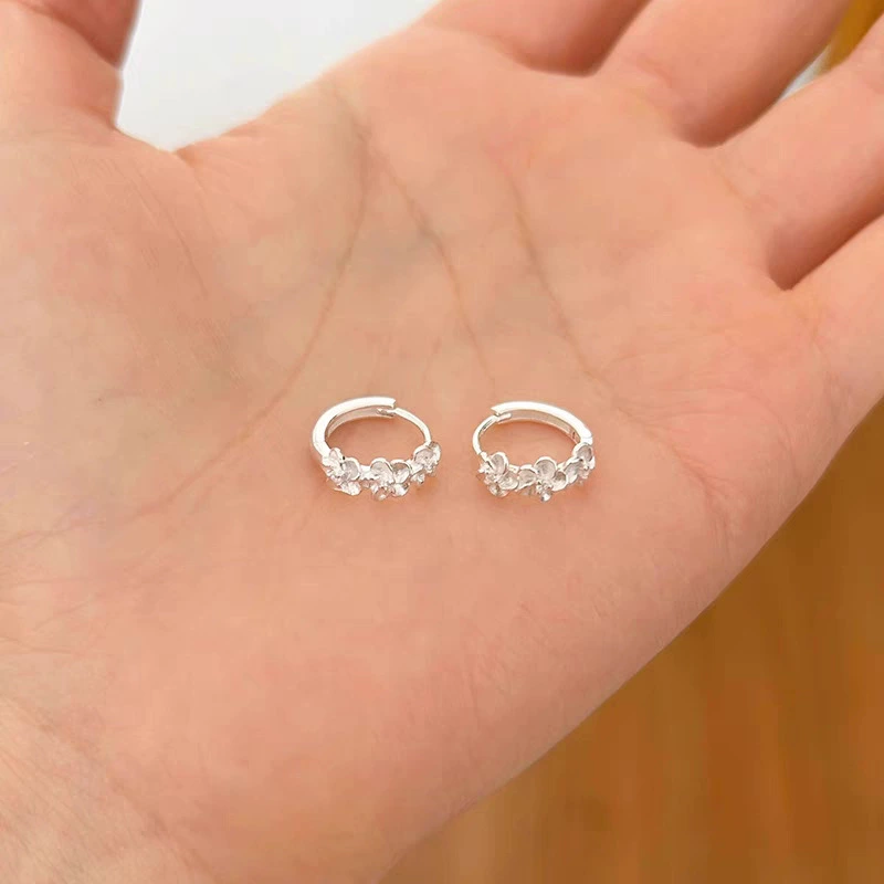 Серьги, ушные клипсы, стиль лёгкой роскоши, стиль высокого качества