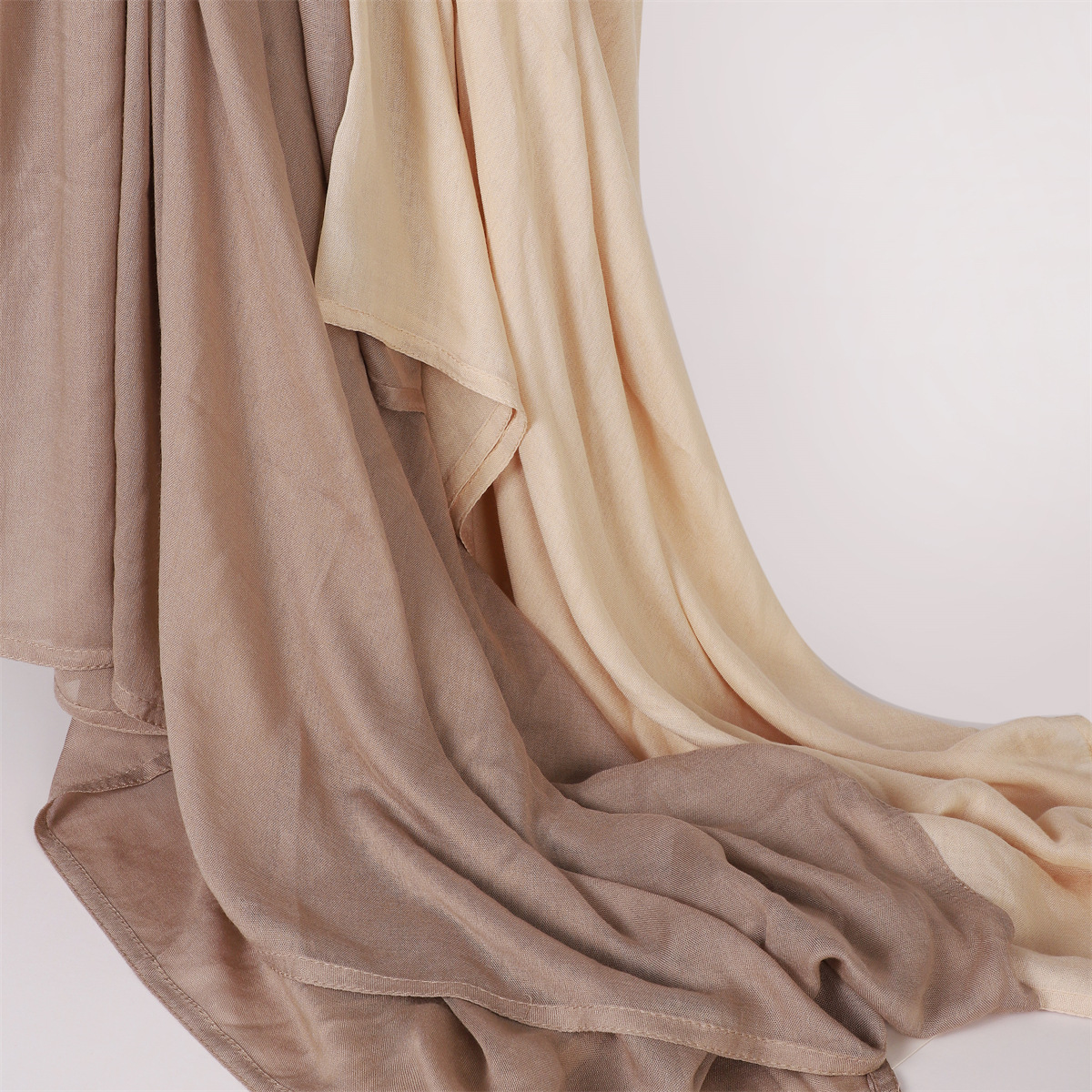 Soft Viscose Cotton Solid Color Scarf Fashion Wide Edge Thin Hijabs High Quality Headscarf Long Shawls for Muslim Woman