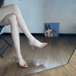 2026 ���ļ��nϵ ins �L�r�b��ЬŮ���^͸��һ�֎��߸�Ь
