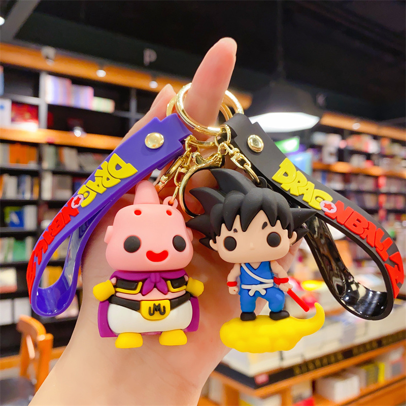 Nueva versión Q Dragon Ball llavero exquisito lindo mochila colgante Rey Mono muñeca niños coche llavero