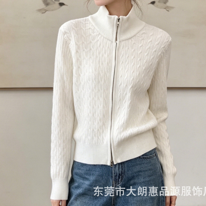 High-Neck Cable-Knit Zip-Up Sweater, Vintage Autumn and Winter New Style, Slim-Fit Short Knit Cardigan Top