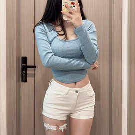 白色紧身牛仔短裤夏季新款2025显瘦辣妹热裤臀显高百搭个性短裤