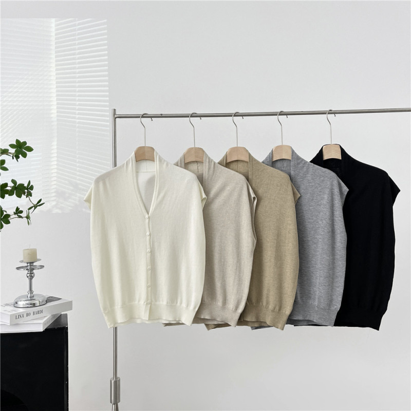 Spring thin V-neck wool blended sweater women's 2025 new temperament all-match top skin-friendly soft wholesale Spring thin V-neck wool blended sweater women's 2025 new temperament all-match top skin-friendly soft wholesale