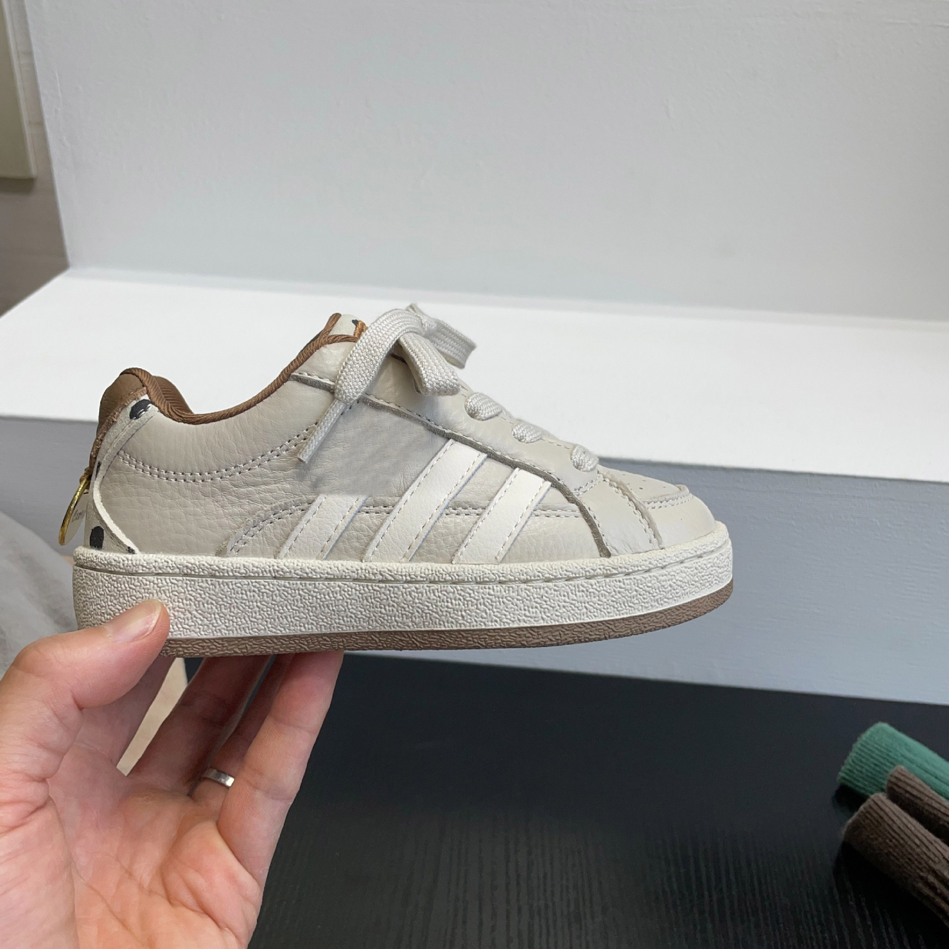 Beige brown