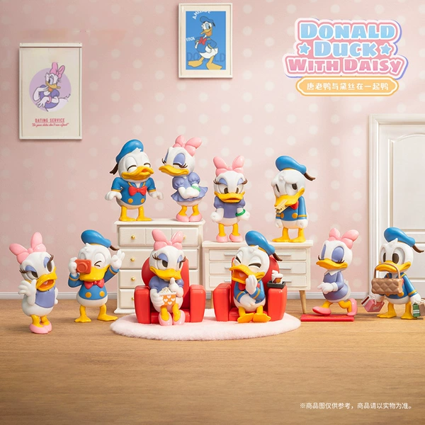 Disney Donald Duck and Daisy together duck blind box [please take 8 photos of the end box]
