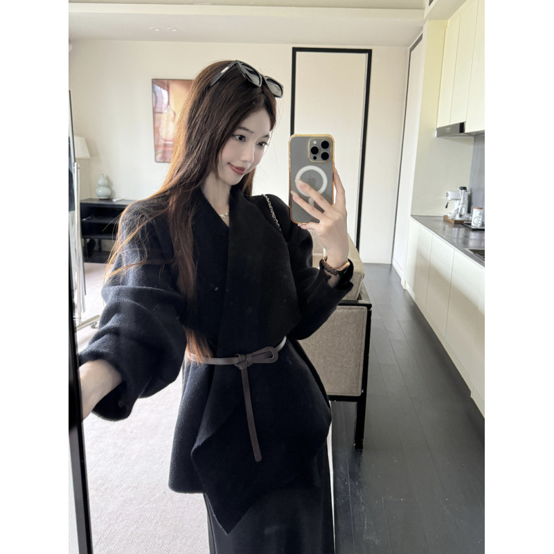 重磅大女主wan美廓行针织衫气质翻领收腰外套+高腰半身裙时尚套装|undefined