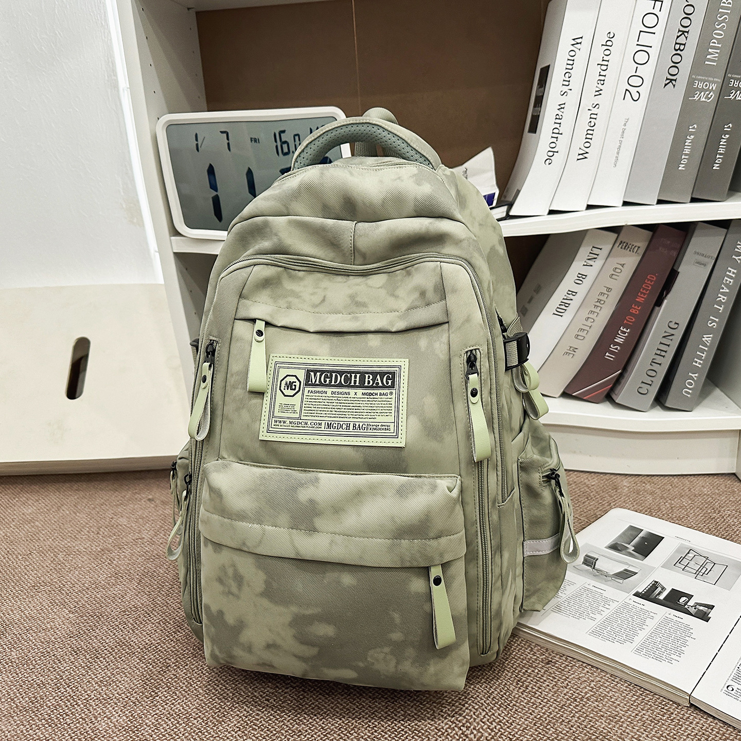 Green [upgraded spine protection function] single bag