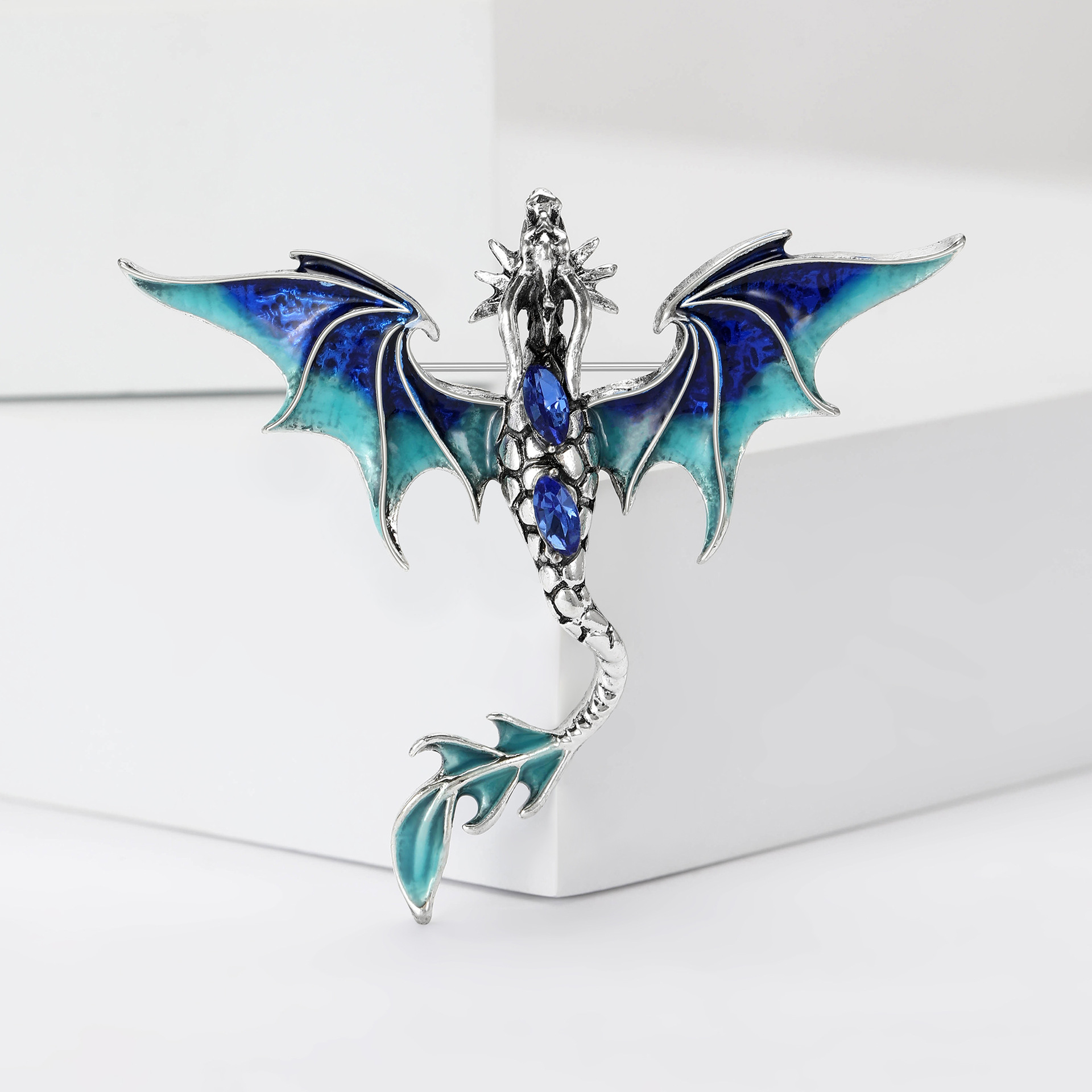 New High-End Enamel Oil-Dropping Floor-Standing Dragon Brooch, Domineering and Mighty Western Dragon Pin, Men's and Women's Coat Accessories